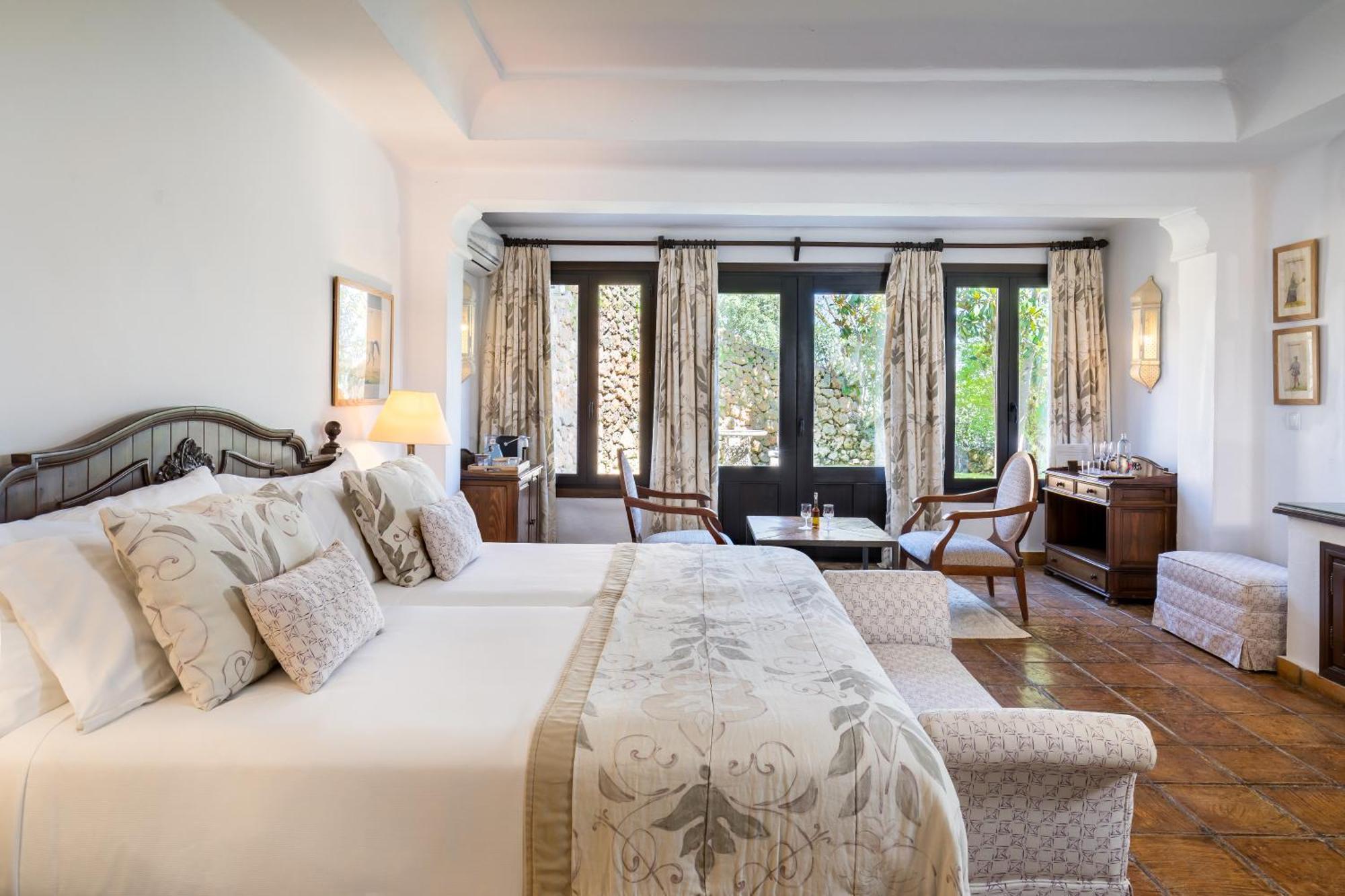 Hotel La Bobadilla, A Royal Hideaway 5*