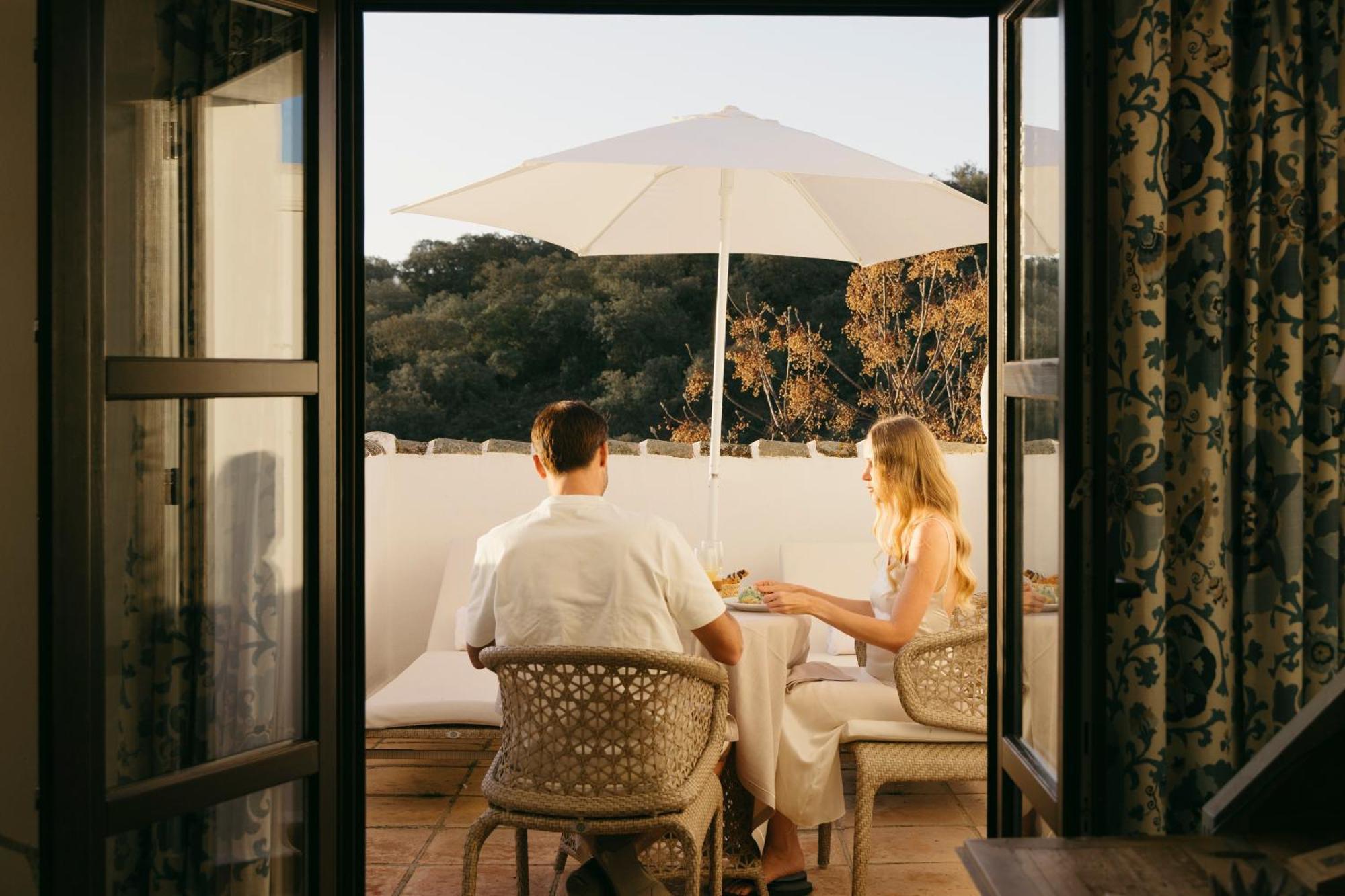 Hotel La Bobadilla, A Royal Hideaway