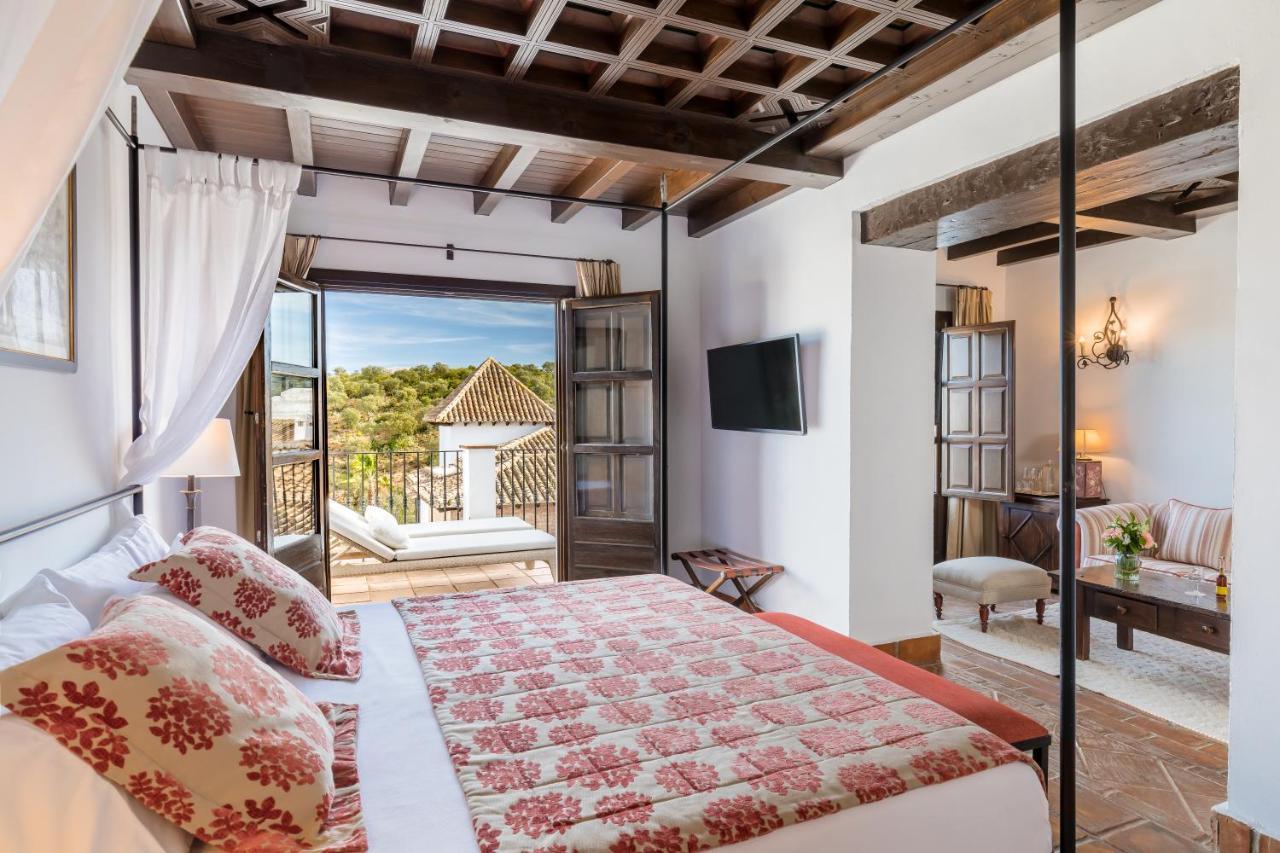 Hotel La Bobadilla, A Royal Hideaway 5*